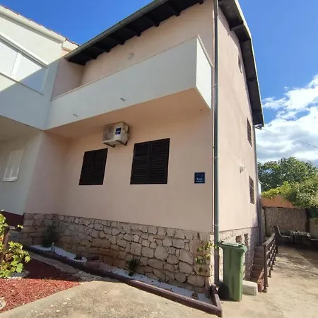 Apartamento Doriana *