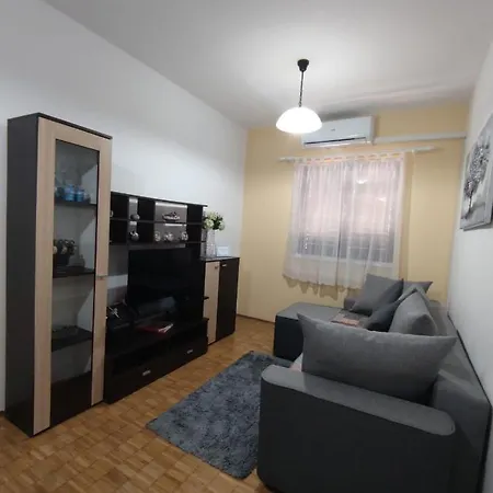 Doriana Апартаменты Срима